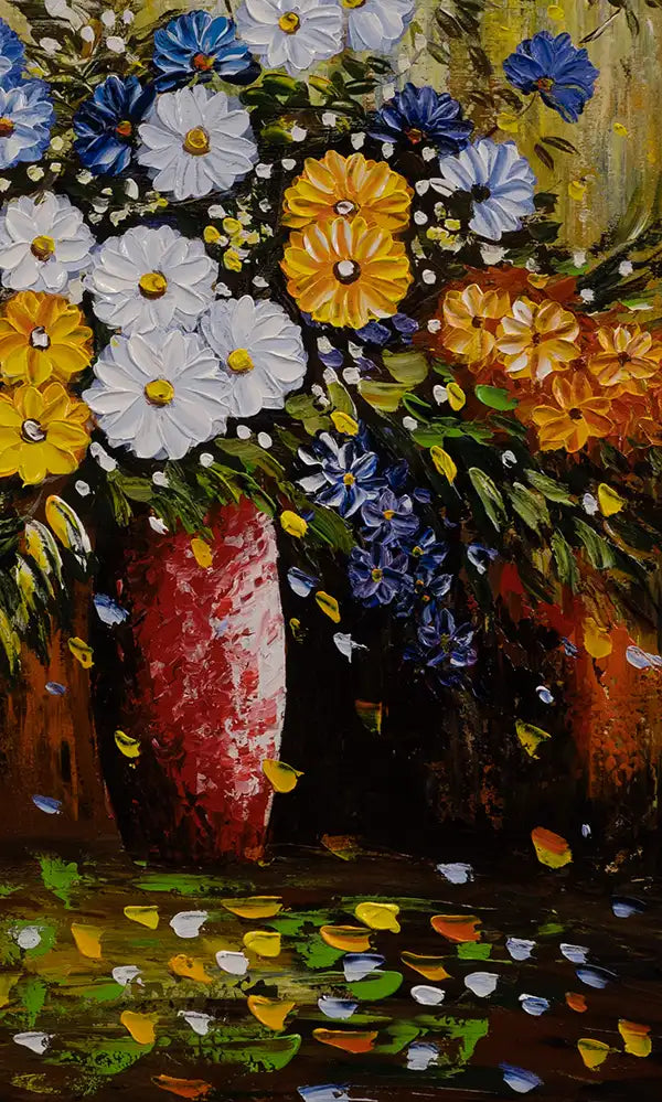 Ein Blumenstrauß mit Sommerblumen steht vor einer gelben Wand, Ölgemälde mit positiver Stimmung, Detailansicht mit bunten Blüten