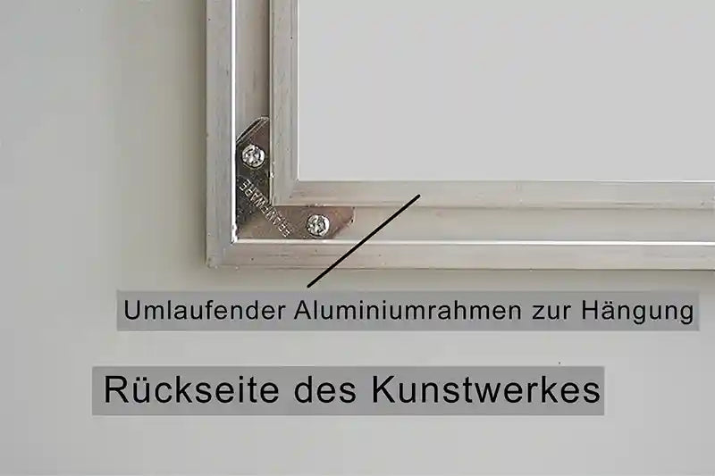 Rückansicht Alu-Dibond mit umlaufenden Aluminium Profil zu Hängung und Beschriftung.