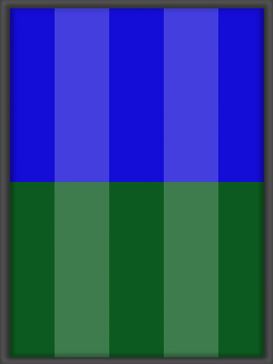 Abstraktes Kunstwerk mit horizontal geteilten Flächen: Oben vertikale Streifen in verschiedenen Blautönen, unten vertikale Streifen in dunklen und hellen Grüntönen. Geometrische Strukturen.